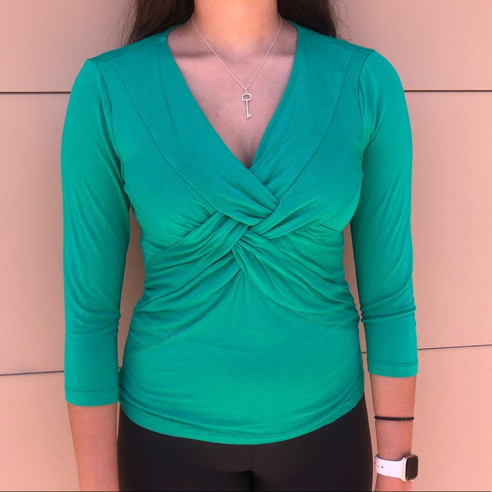 Flattering Long Sleeve Green Wrap Top Sz Medium